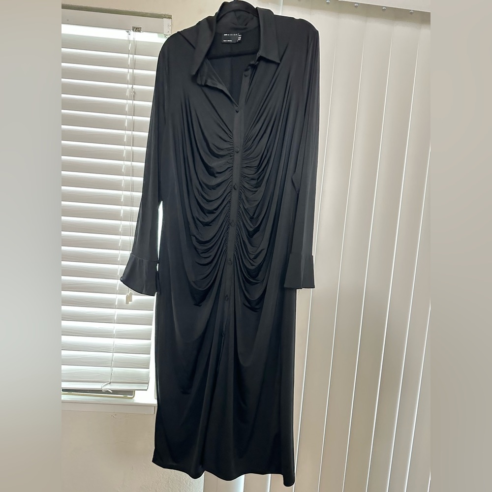 ASOS DESIGN curve slinky slim fitting  shirt dress with ruching in black SIZE 22